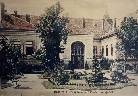 1900-Udvar (MNL-IV)
